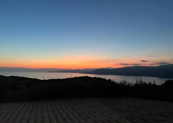 Panorama Exceptionnel Sur Les Hauteurs De